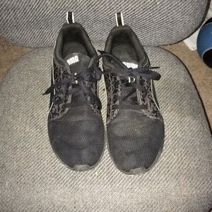 Men’s Puma Athletic shoes